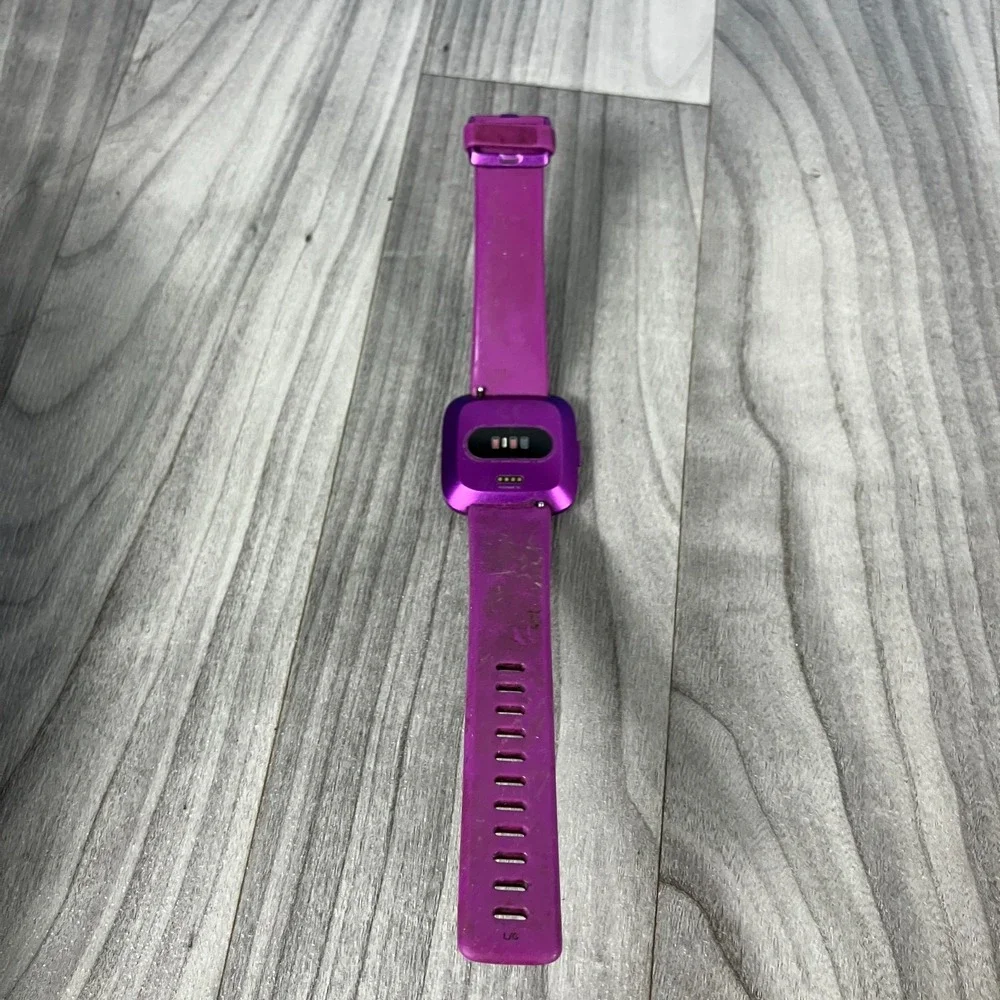 fitbit fast shipping